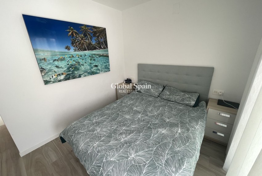 Wederverkoop - Villa -
CABO ROIG