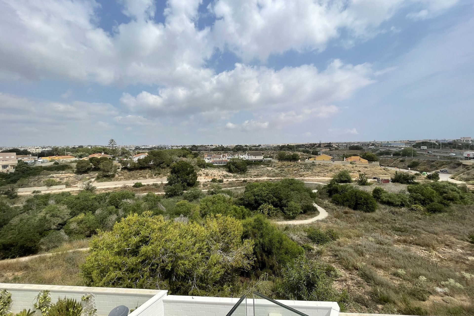 Wederverkoop - Villa -
CABO ROIG