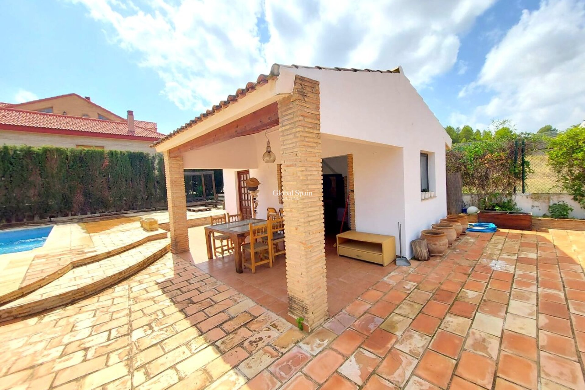 Wederverkoop - VILLA -
CALASPARRA - Inland