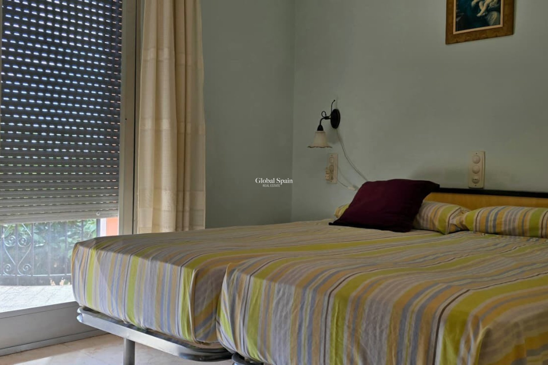 Wederverkoop - VILLA -
CALLOSA D'EN SARRIÀ - Callosa De Ensarrià