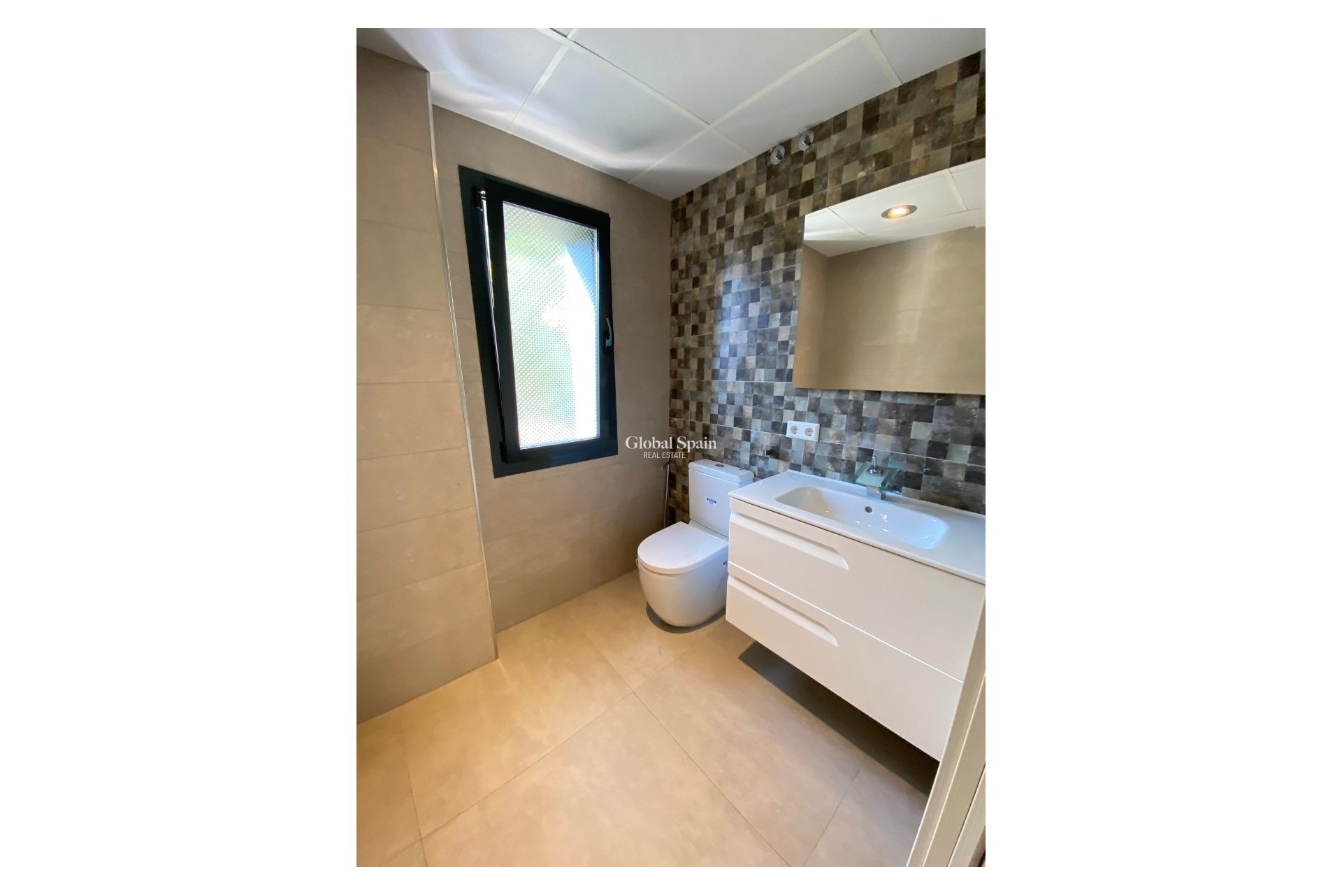 Wederverkoop - VILLA -
CALPE - Calpe urbanizaciones