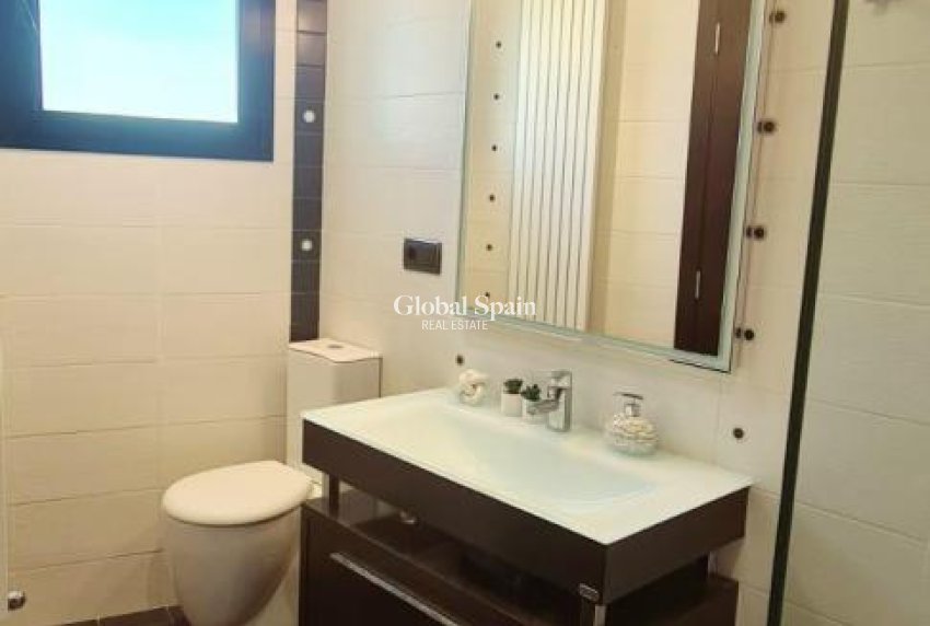 Wederverkoop - VILLA -
CALPE - Costa Blanca