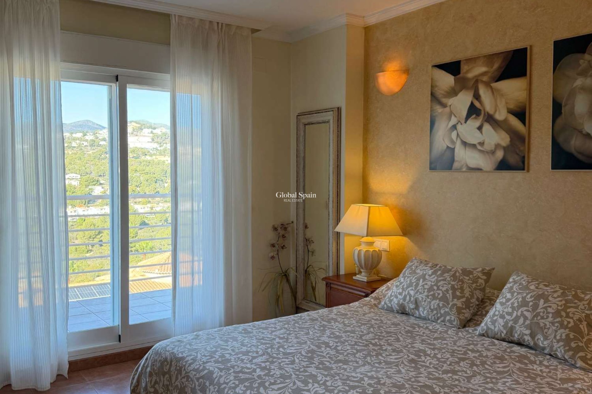 Wederverkoop - VILLA -
CALPE - Costa Blanca