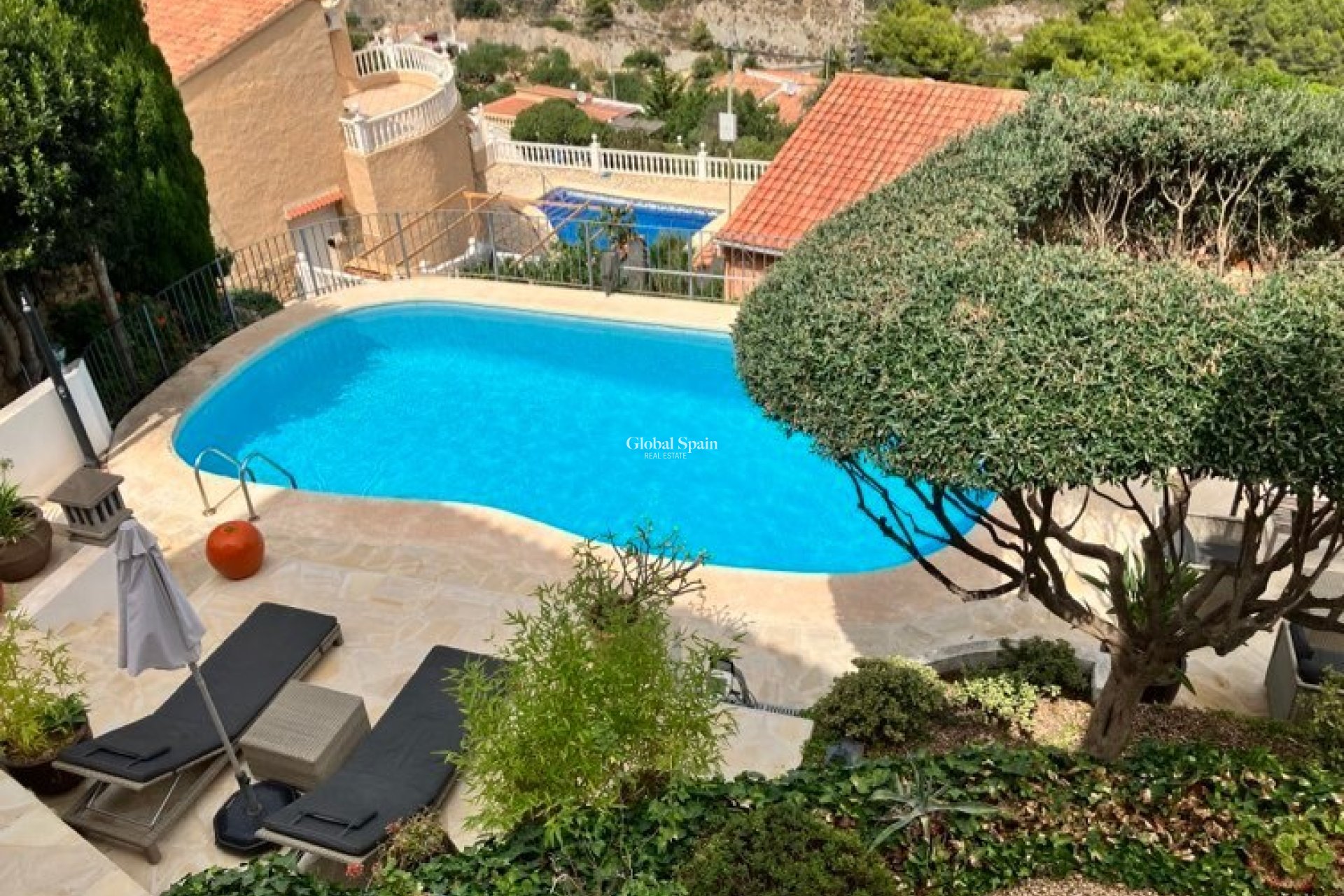 Wederverkoop - VILLA -
CALPE - Costa Blanca