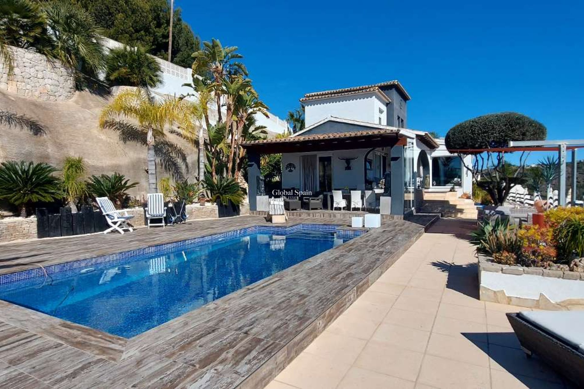 Wederverkoop - VILLA -
CALPE - Costa Blanca