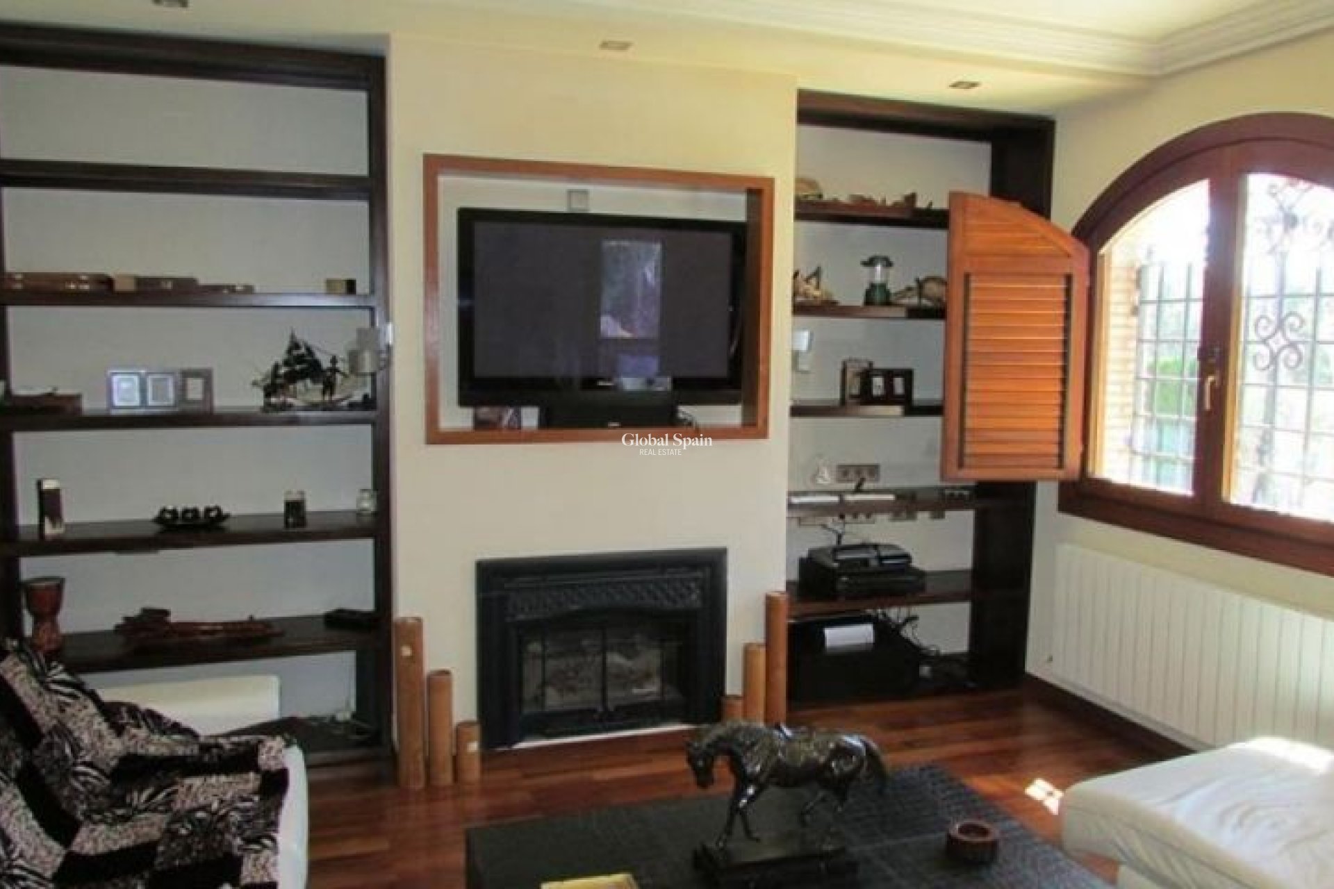 Wederverkoop - VILLA -
CAMPOAMOR - Costa Blanca