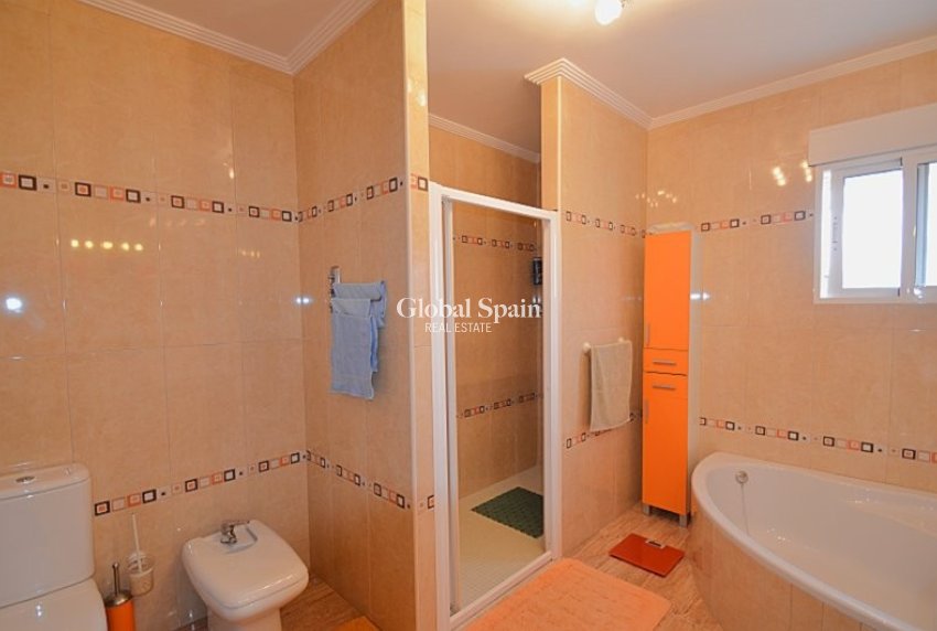 Wederverkoop - VILLA -
CAMPOS DEL RÍO - Inland