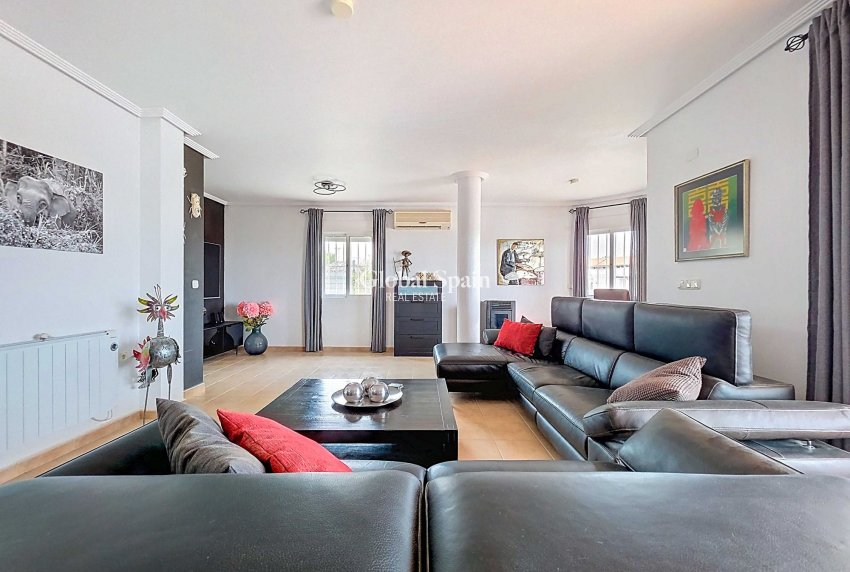 Wederverkoop - Villa -
Campos Del Rio