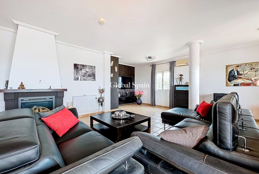 Wederverkoop - Villa -
Campos Del Rio