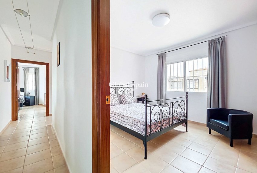 Wederverkoop - Villa -
Campos Del Rio