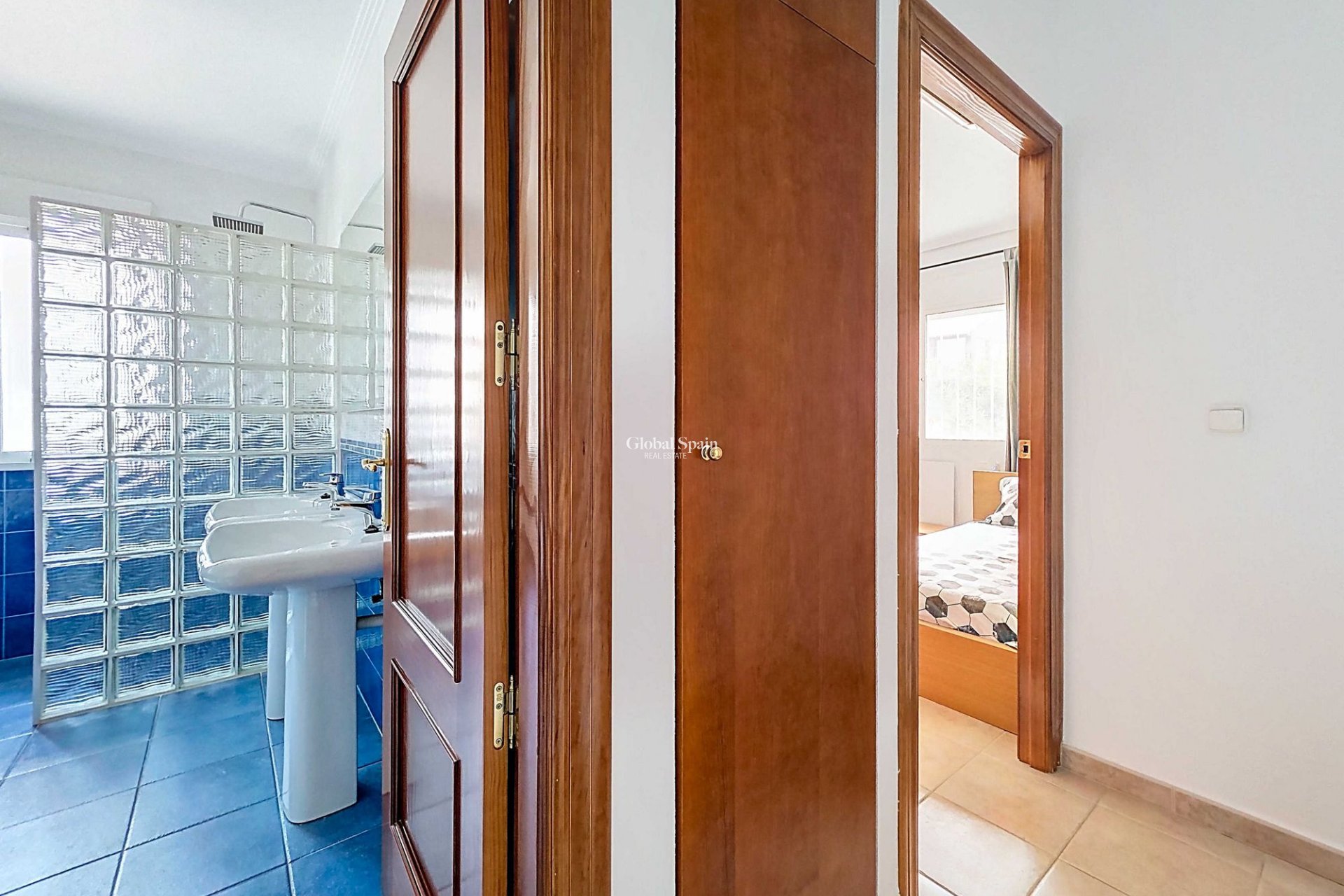 Wederverkoop - Villa -
Campos Del Rio