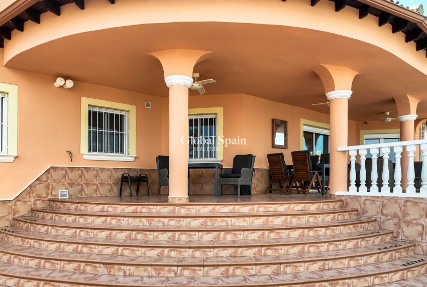 Wederverkoop - Villa -
Campos Del Rio