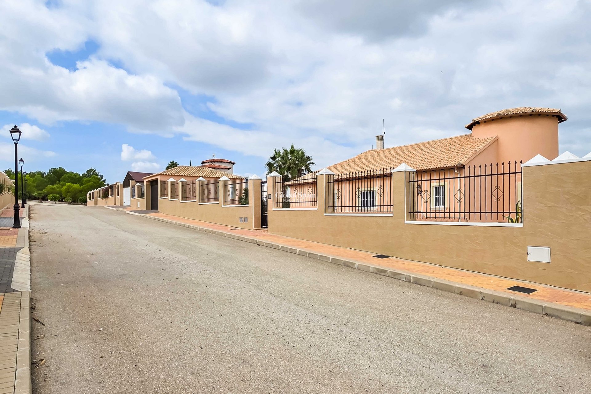 Wederverkoop - Villa -
Campos Del Rio