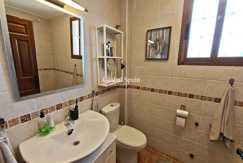 Wederverkoop - VILLA -
CAÑADA DEL TRIGO - Inland