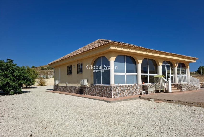 Wederverkoop - Villa -
Canada Del Trigo