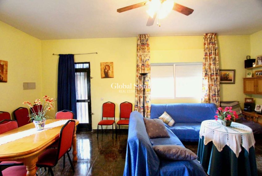 Wederverkoop - VILLA -
CAÑADAS DE SAN PEDRO - Inland