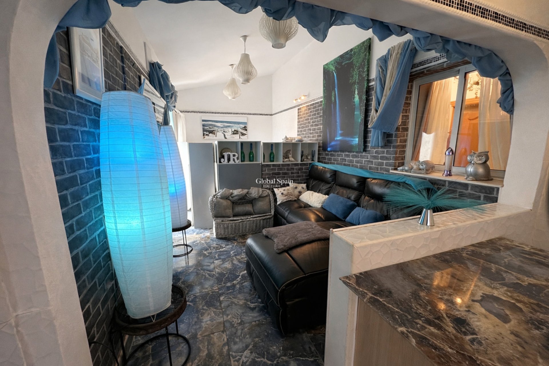 Wederverkoop - VILLA -
CASTALLA - Costa Blanca