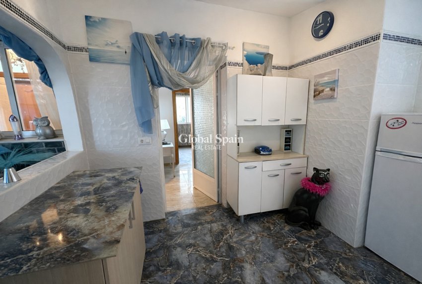 Wederverkoop - VILLA -
CASTALLA - Costa Blanca