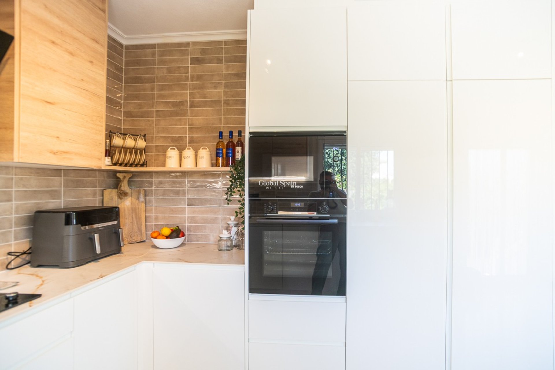 Wederverkoop - VILLA -
CATRAL - Catral