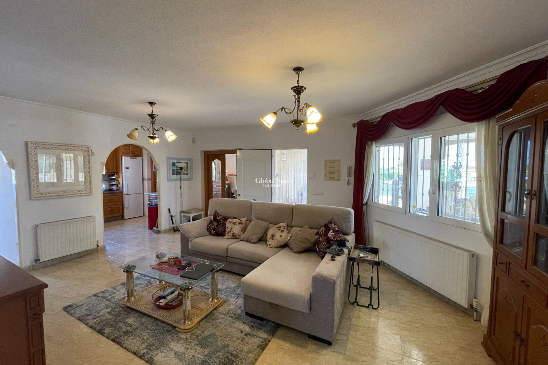 Wederverkoop - VILLA -
CATRAL - Costa Blanca