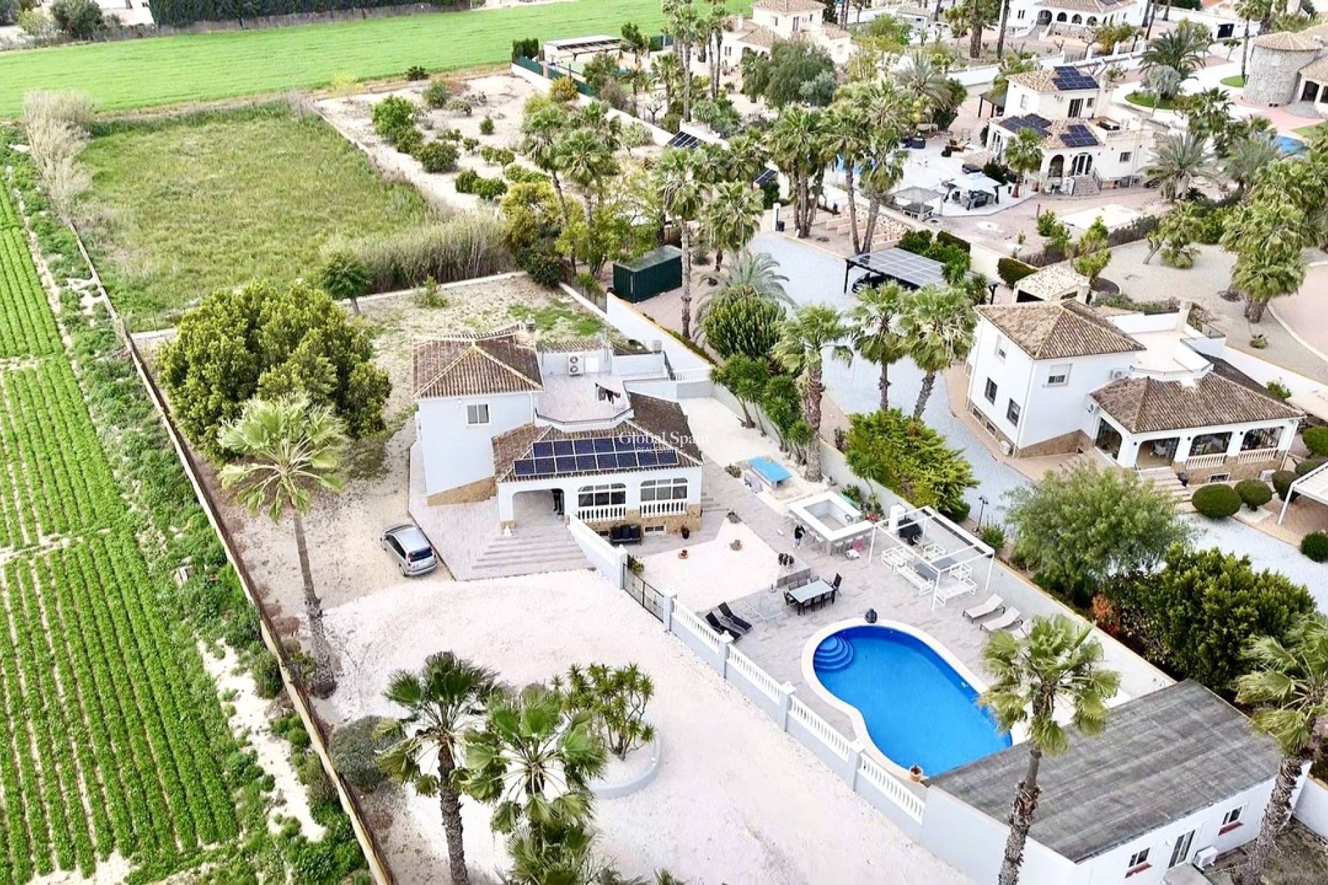 Wederverkoop - VILLA -
CATRAL - Costa Blanca