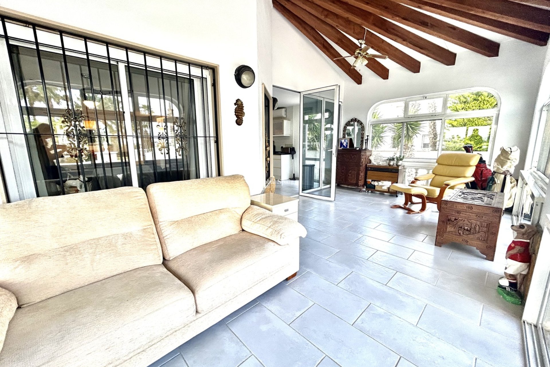 Wederverkoop - VILLA -
CATRAL - Costa Blanca