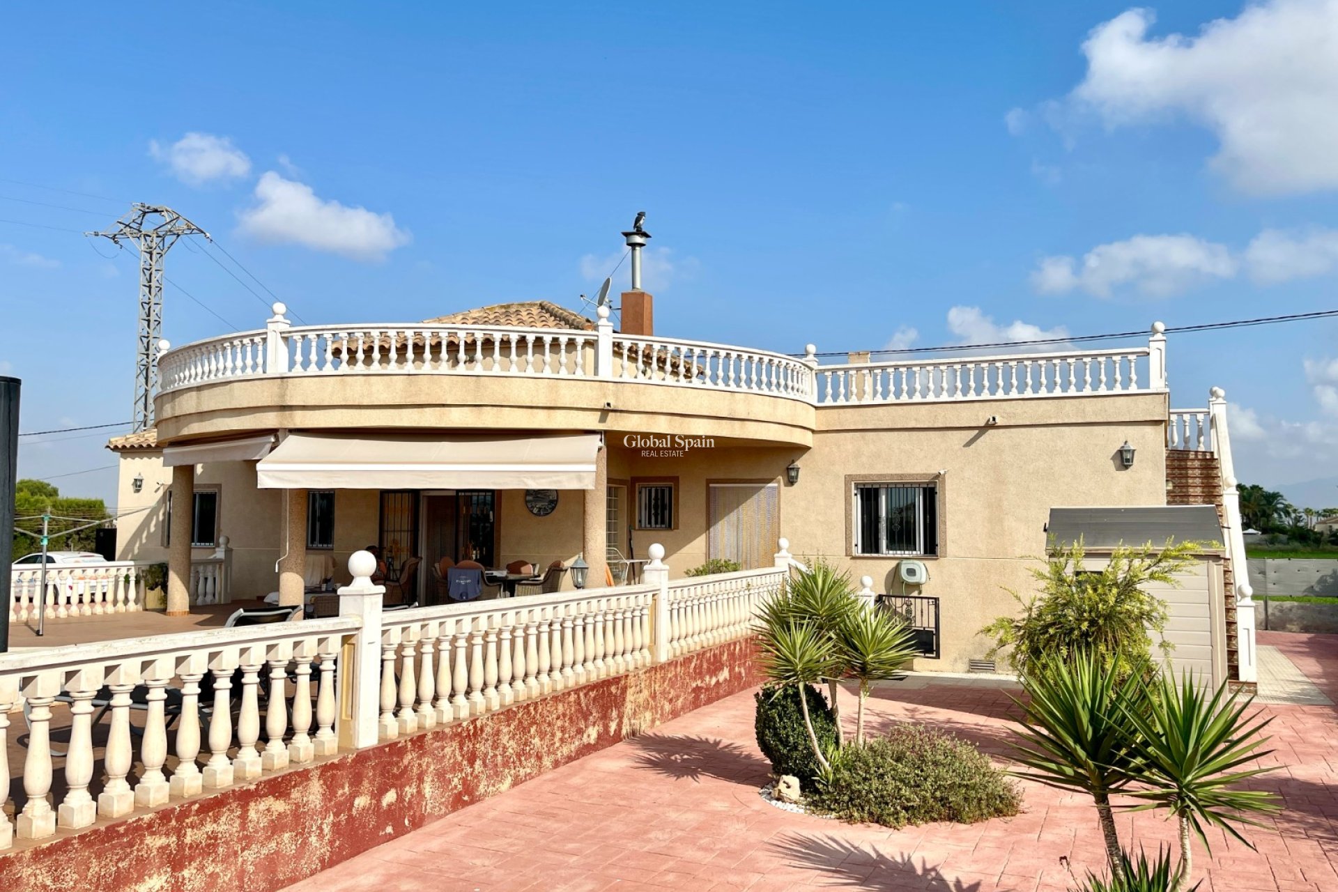 Wederverkoop - VILLA -
CATRAL - Costa Blanca