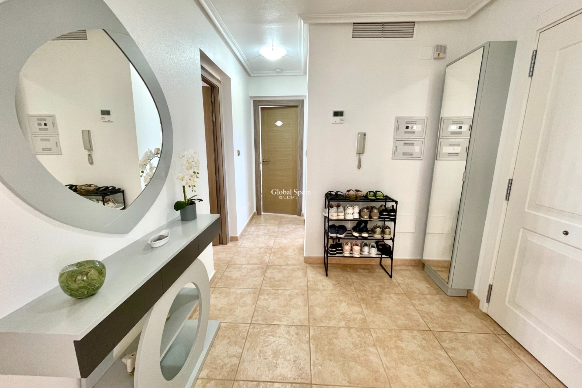 Wederverkoop - VILLA -
CATRAL - Costa Blanca