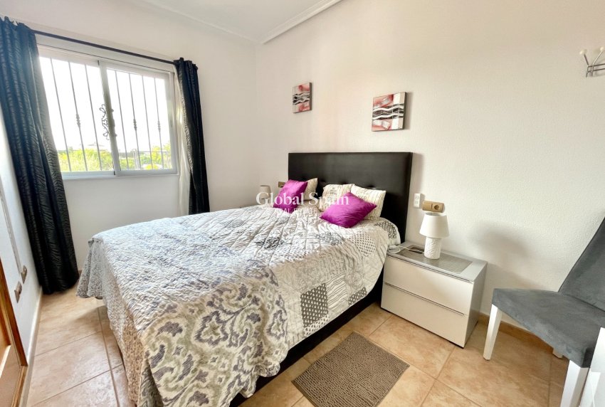 Wederverkoop - VILLA -
CATRAL - Costa Blanca