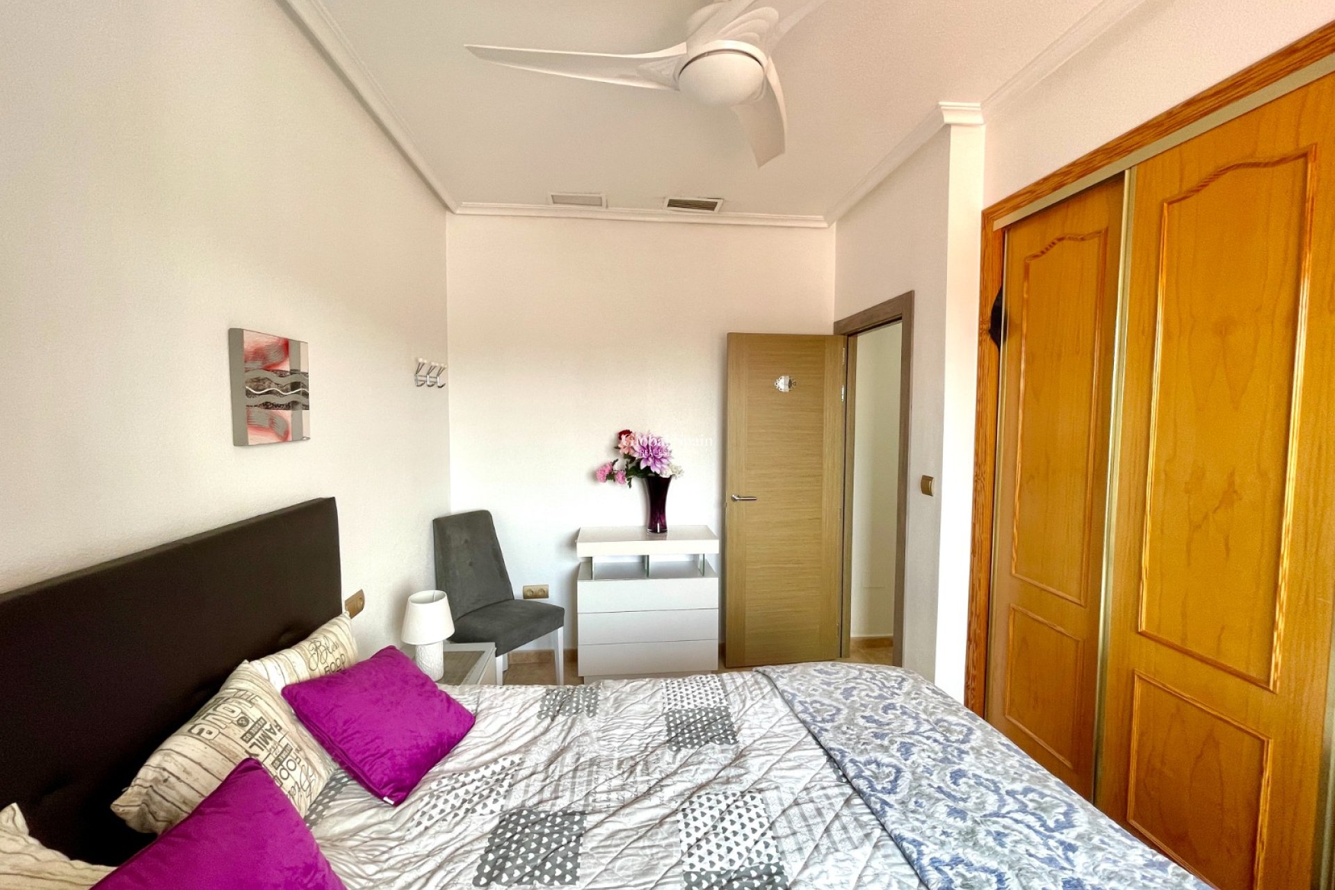 Wederverkoop - VILLA -
CATRAL - Costa Blanca
