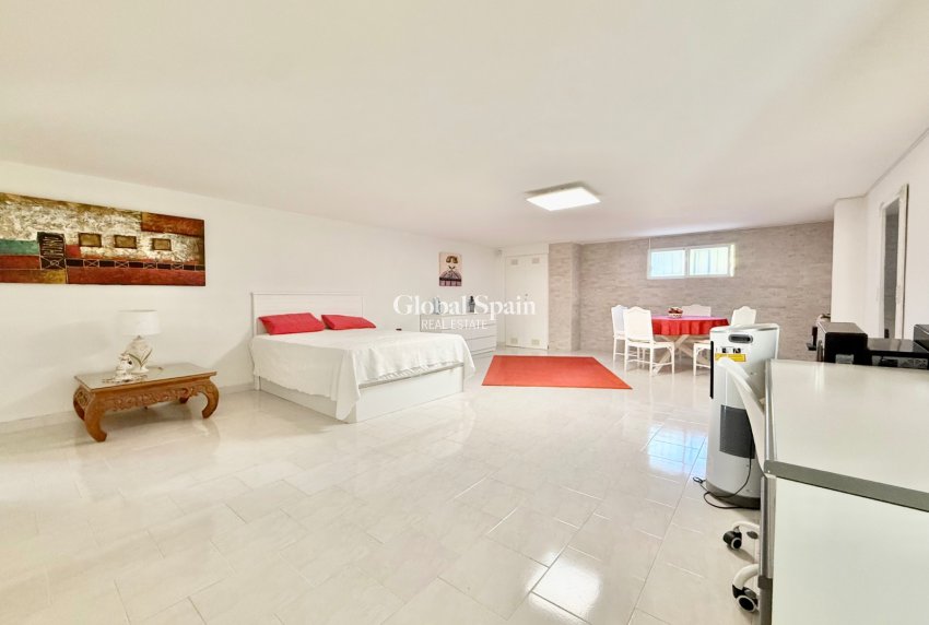 Wederverkoop - VILLA -
CIUDAD QUESADA - Centro de la Ciudad Quesada