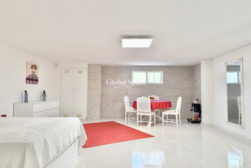 Wederverkoop - VILLA -
CIUDAD QUESADA - Centro de la Ciudad Quesada