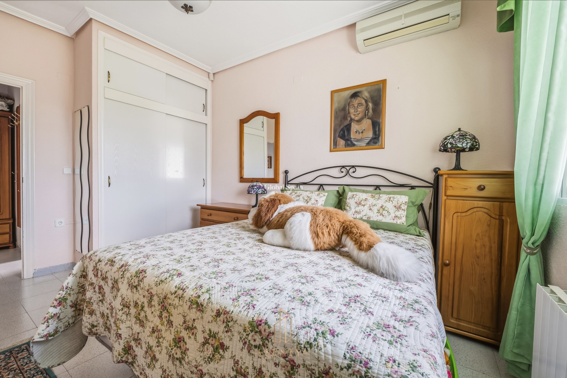 Wederverkoop - VILLA -
CIUDAD QUESADA - Centro