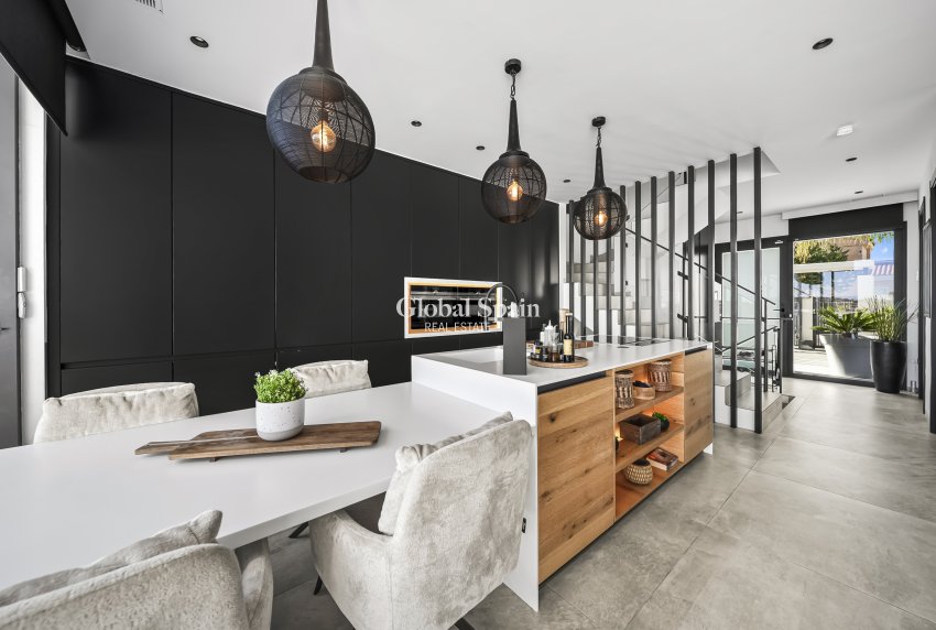 Wederverkoop - VILLA -
CIUDAD QUESADA - Ciudad Quesada