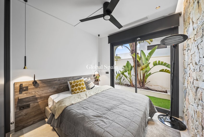 Wederverkoop - VILLA -
CIUDAD QUESADA - Ciudad Quesada