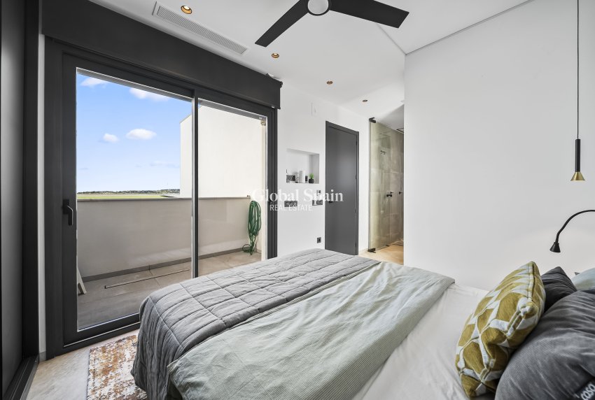 Wederverkoop - VILLA -
CIUDAD QUESADA - Ciudad Quesada