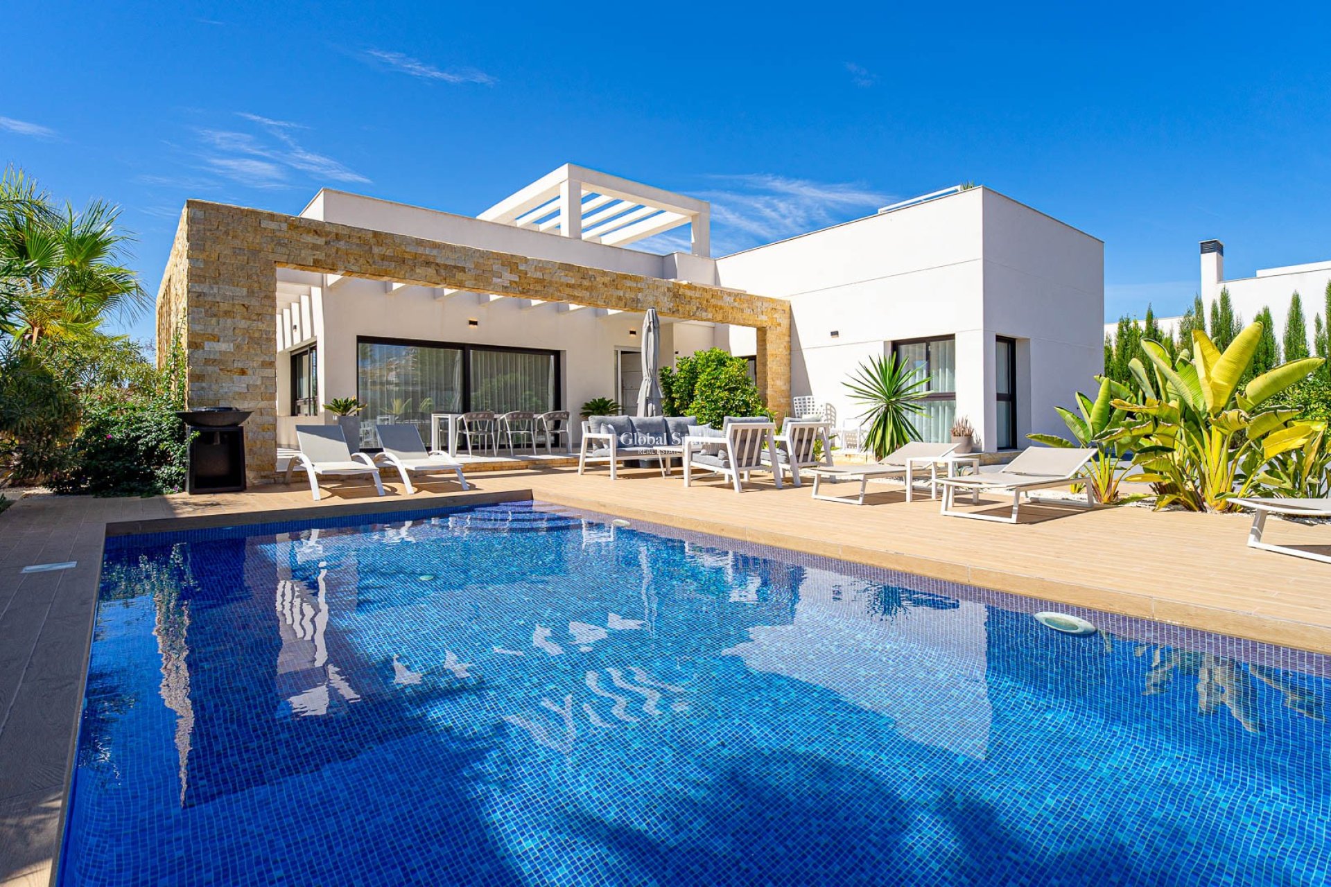 Wederverkoop - VILLA -
CIUDAD QUESADA - Doña Pena