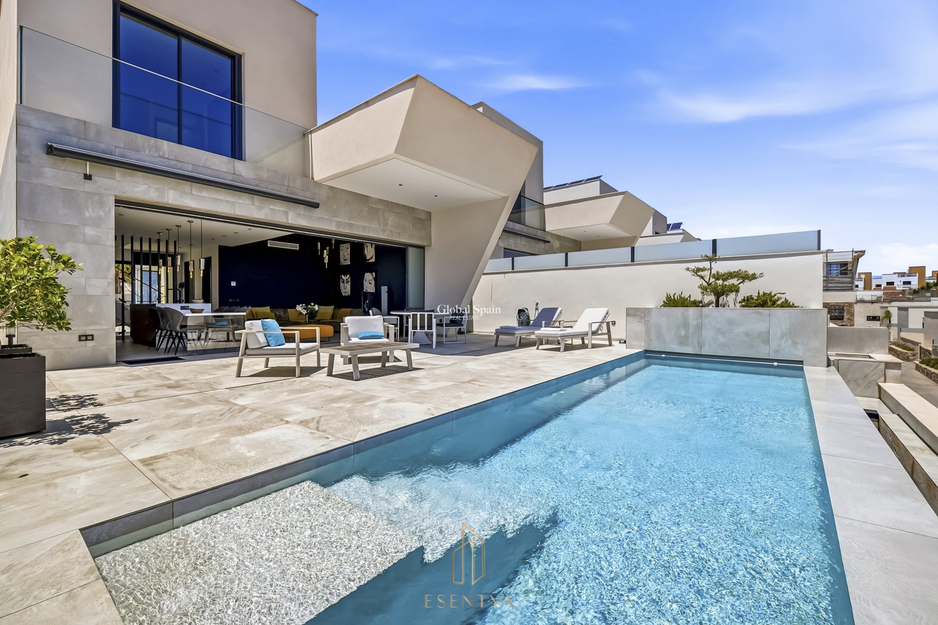 Wederverkoop - VILLA -
CIUDAD QUESADA - La Marquesa Golf