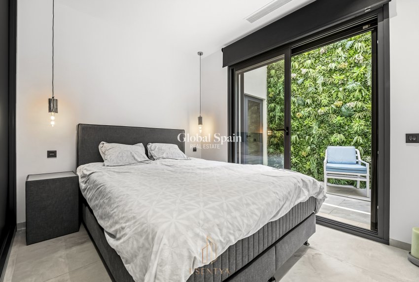 Wederverkoop - VILLA -
CIUDAD QUESADA - La Marquesa Golf