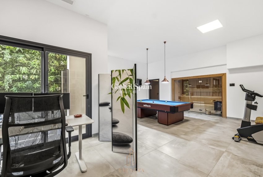 Wederverkoop - VILLA -
CIUDAD QUESADA - La Marquesa Golf