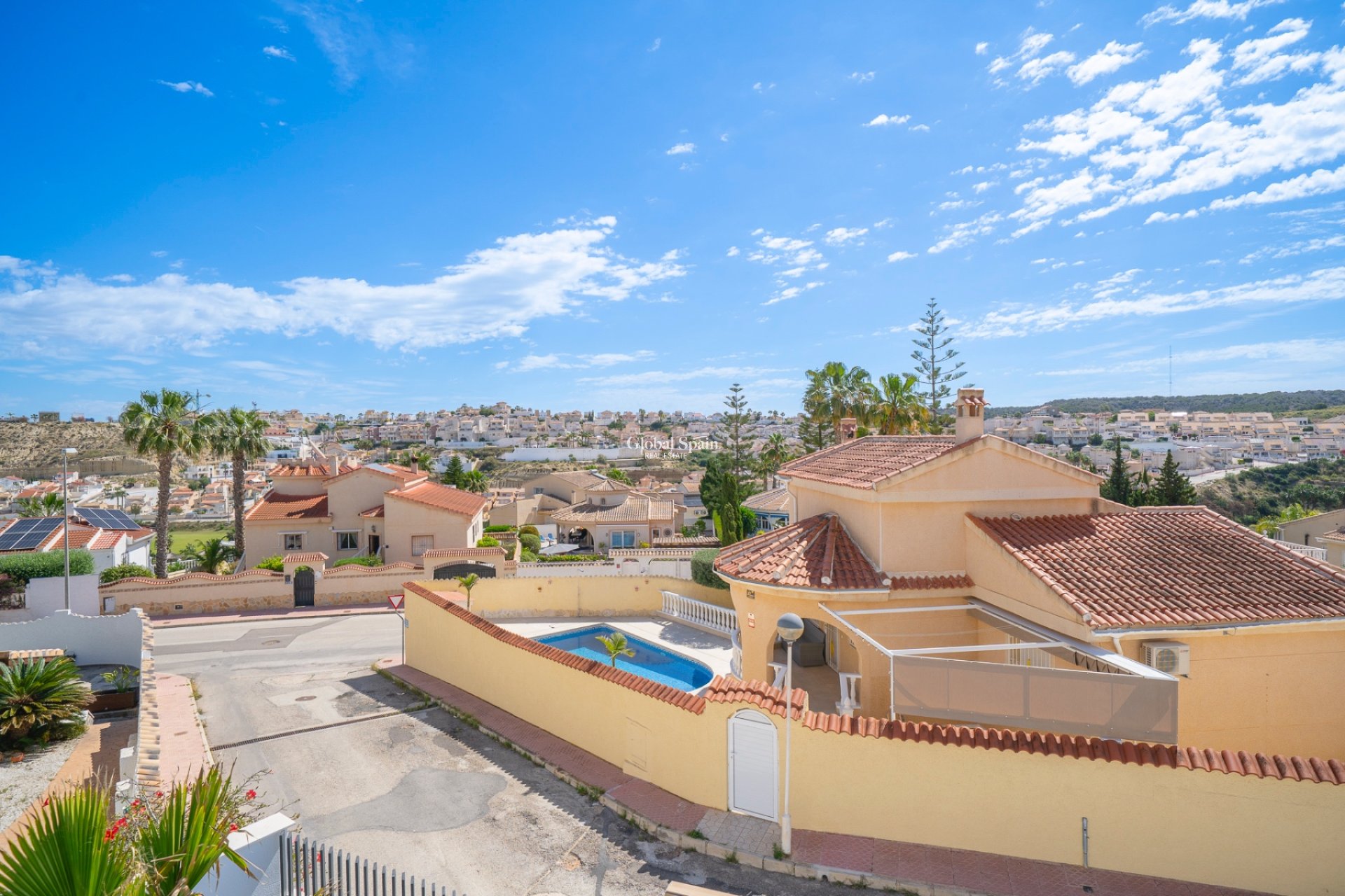 Wederverkoop - VILLA -
CIUDAD QUESADA - La Marquesa Golf