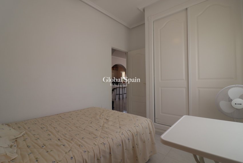 Wederverkoop - VILLA -
Ciudad Quesada - La Marquesa