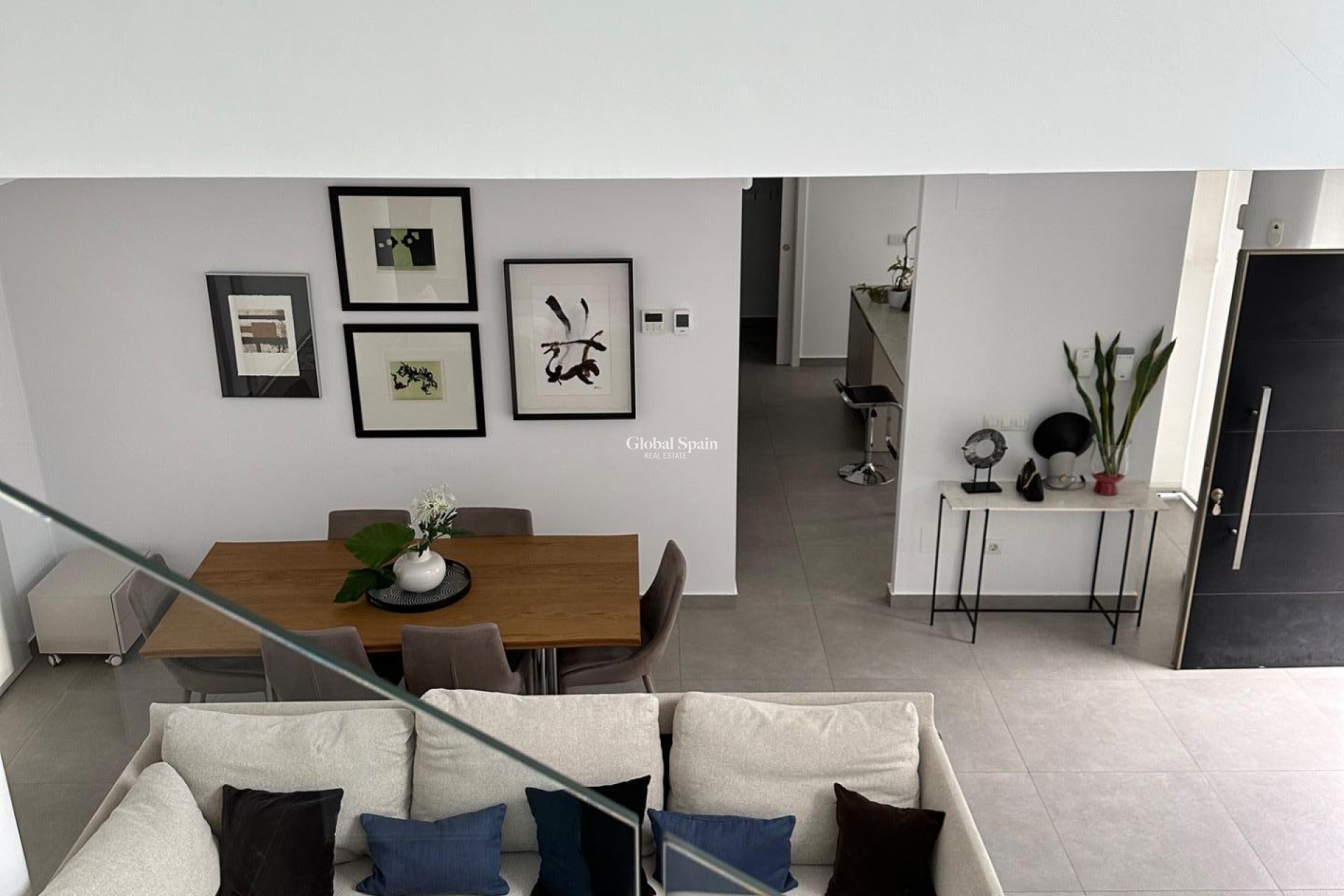 Wederverkoop - VILLA -
CIUDAD QUESADA