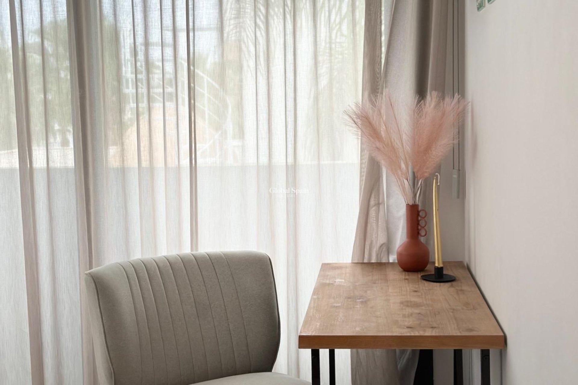 Wederverkoop - VILLA -
CIUDAD QUESADA