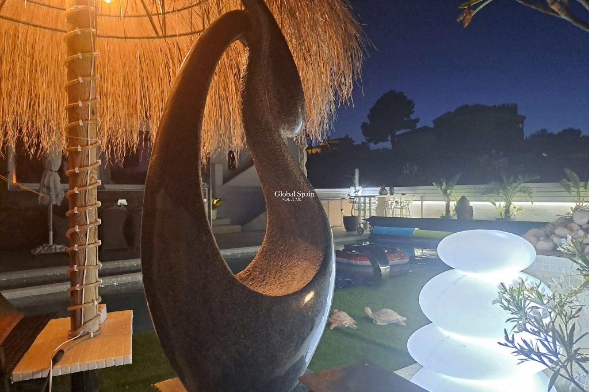 Wederverkoop - VILLA -
CIUDAD QUESADA