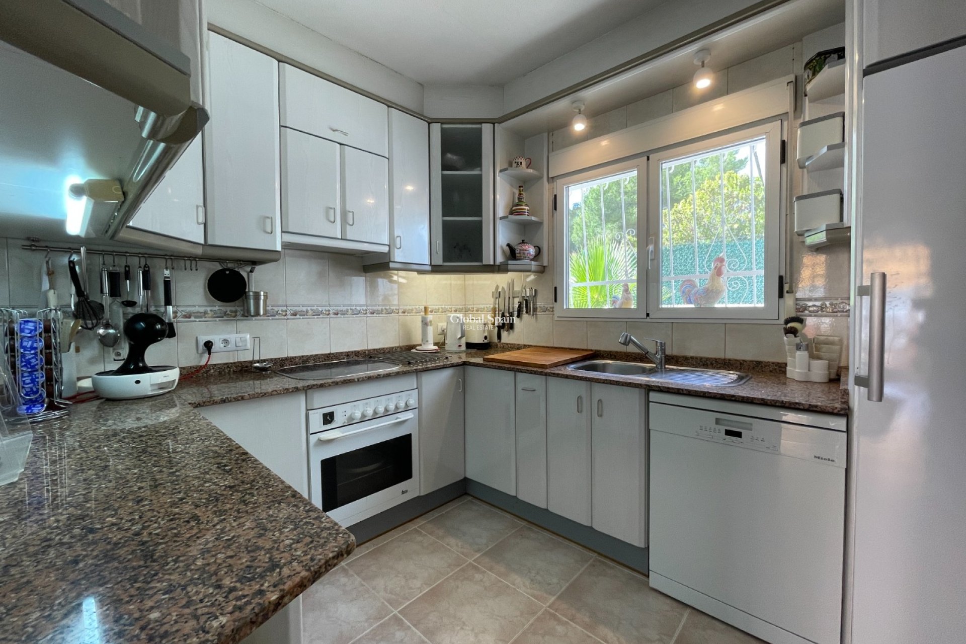 Wederverkoop - VILLA -
CIUDAD QUESADA