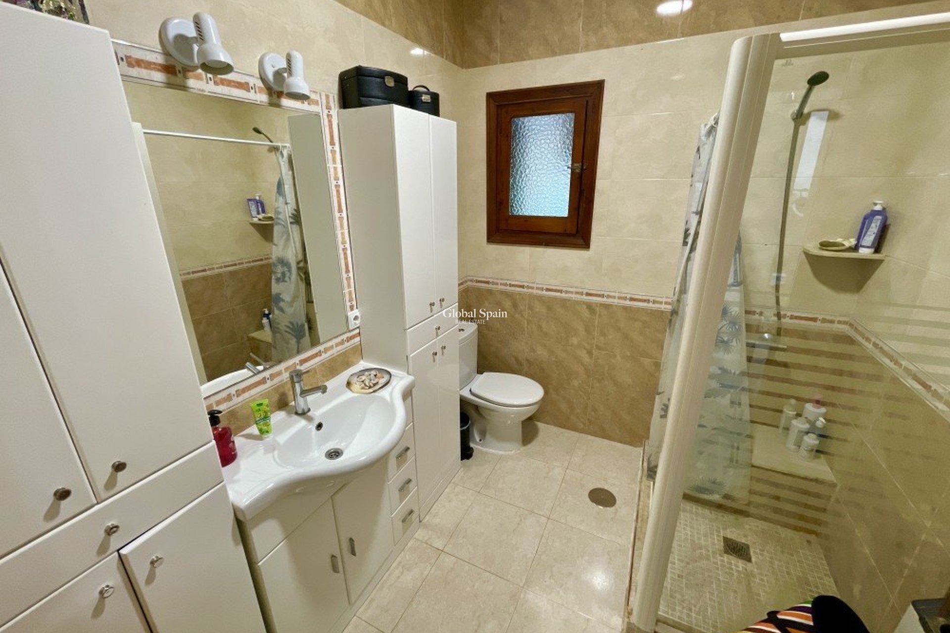 Wederverkoop - VILLA -
CIUDAD QUESADA