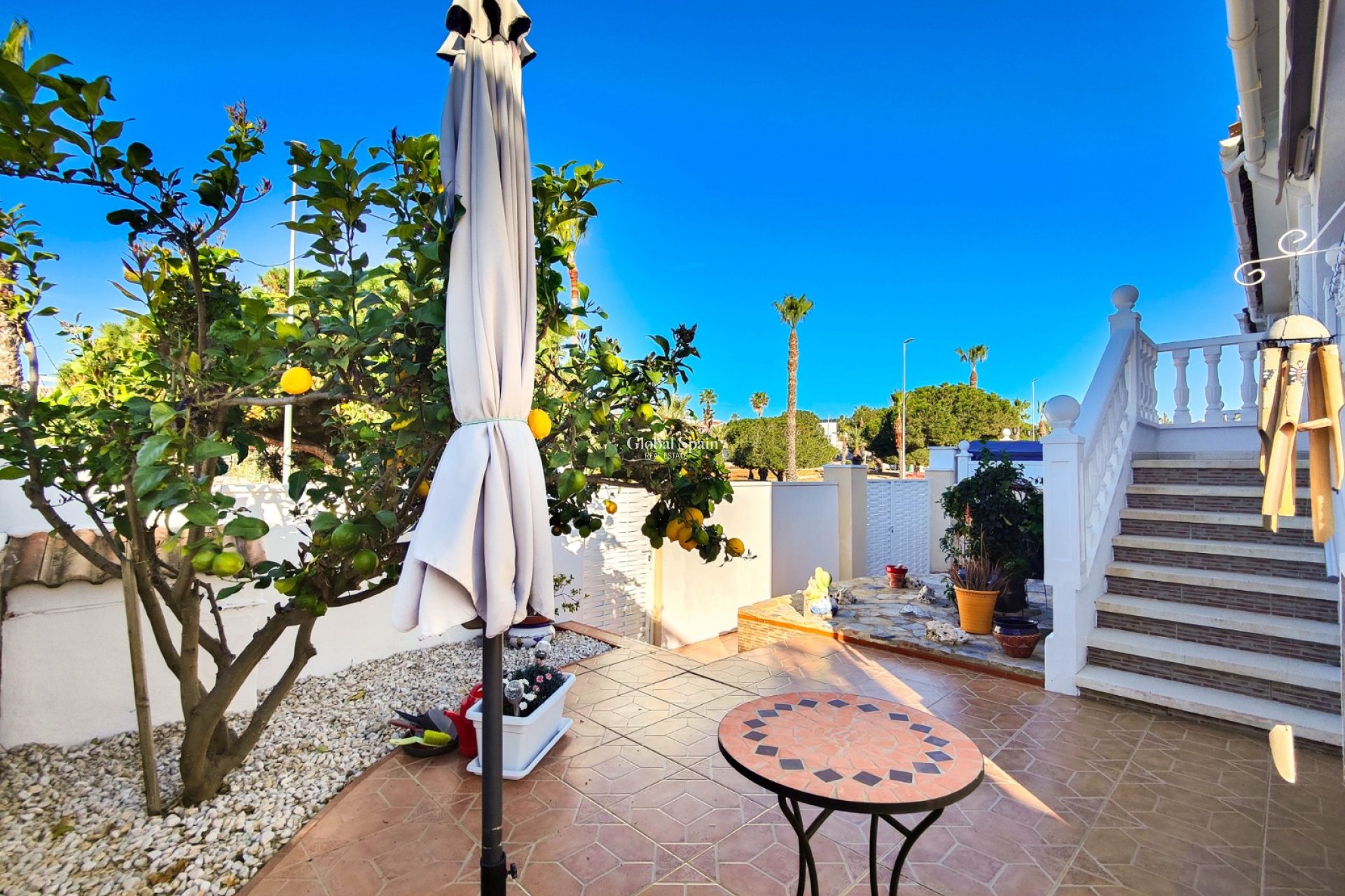 Wederverkoop - VILLA -
CIUDAD QUESADA