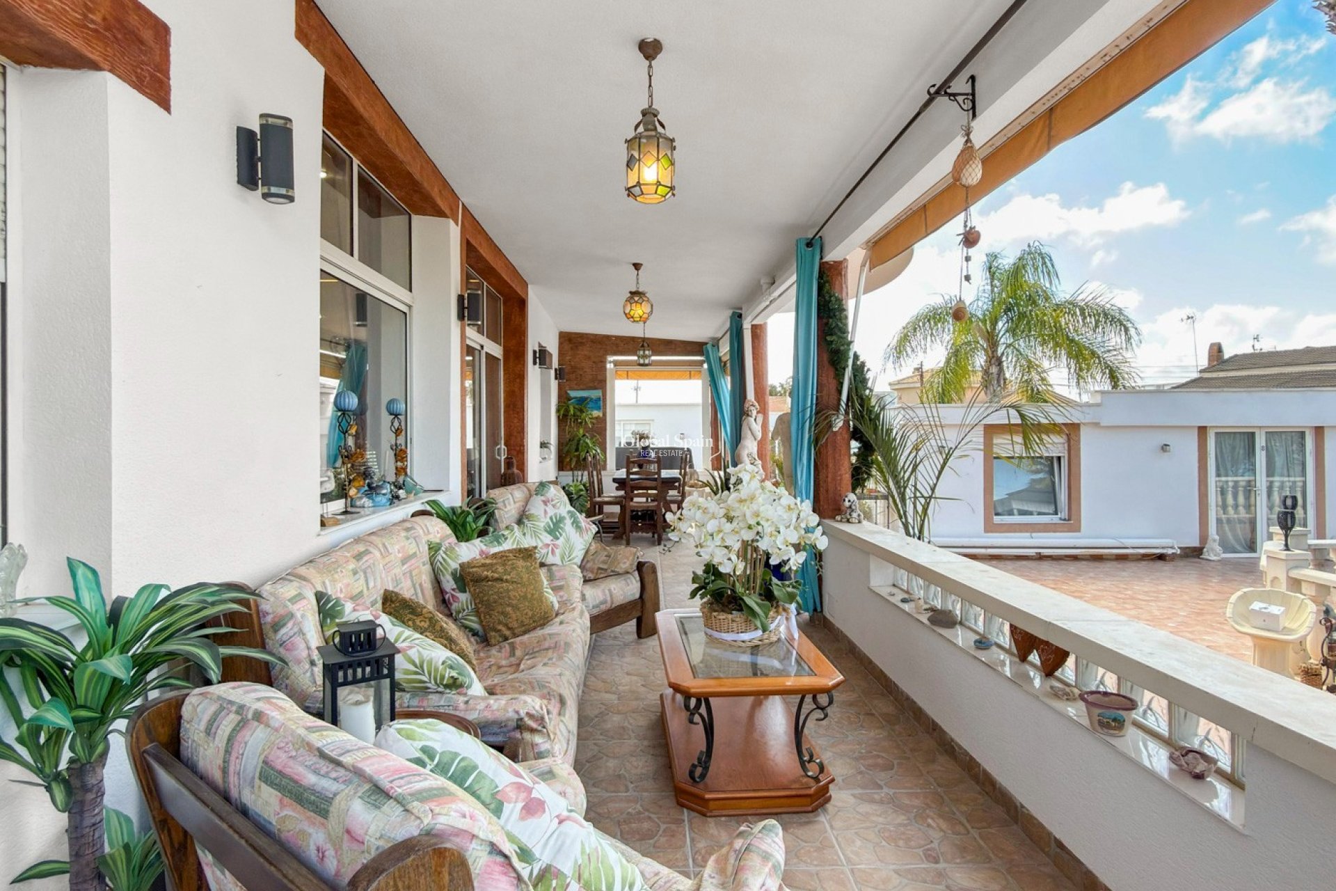 Wederverkoop - VILLA -
CIUDAD QUESADA