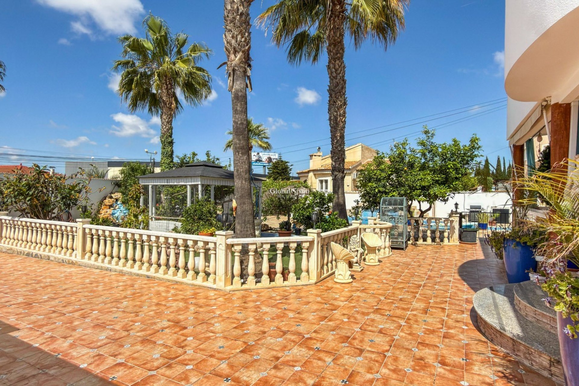 Wederverkoop - VILLA -
CIUDAD QUESADA
